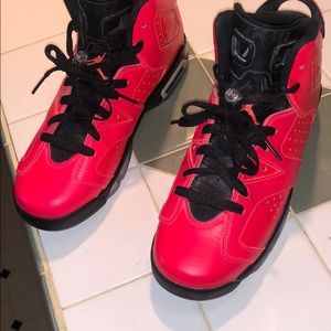 Pink Jordan retro 6s